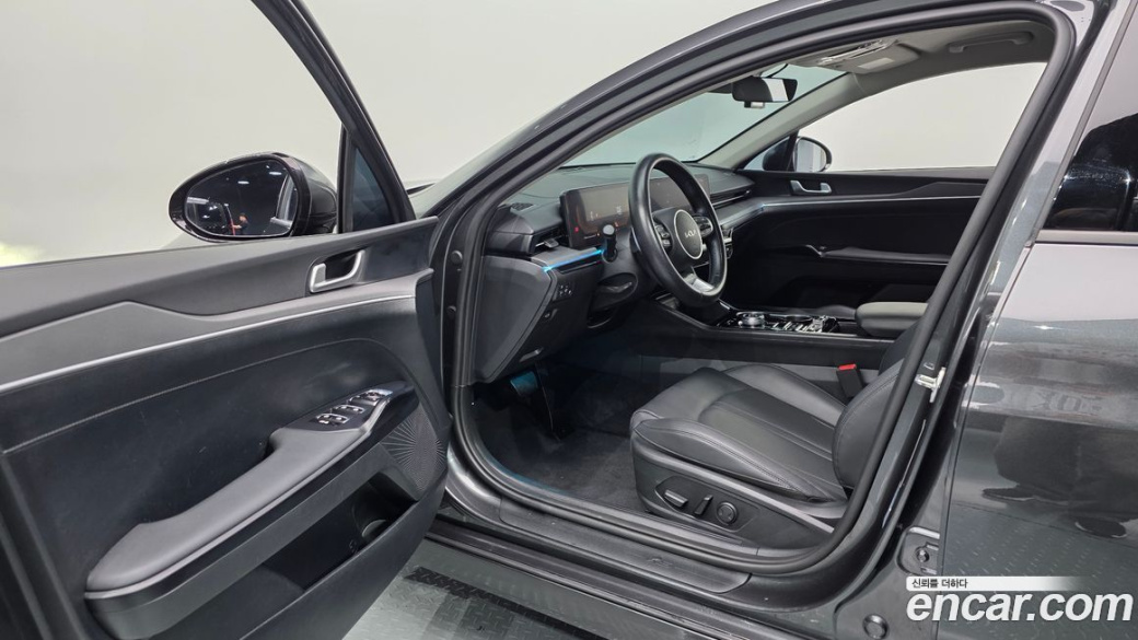 Kia K5 2.0, 2024