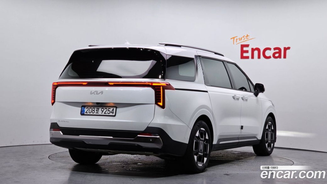 Kia Carnival 9-Seater Signature, 2025