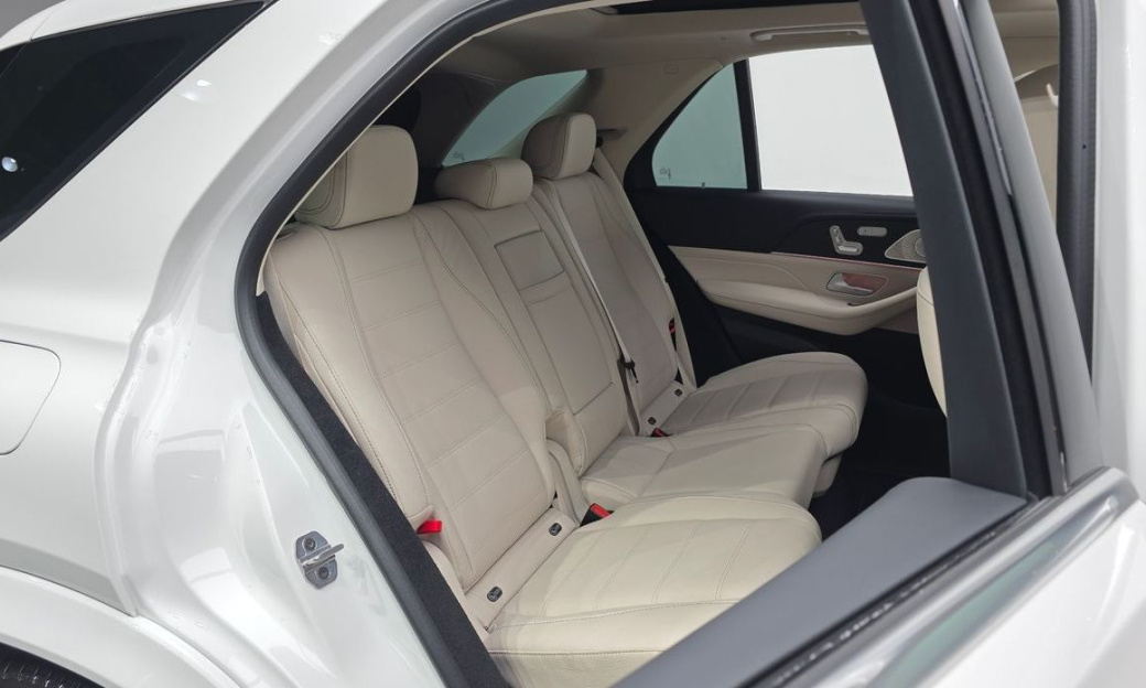 Mercedes-Benz GLE-Class GLE450 4MATIC, 2025