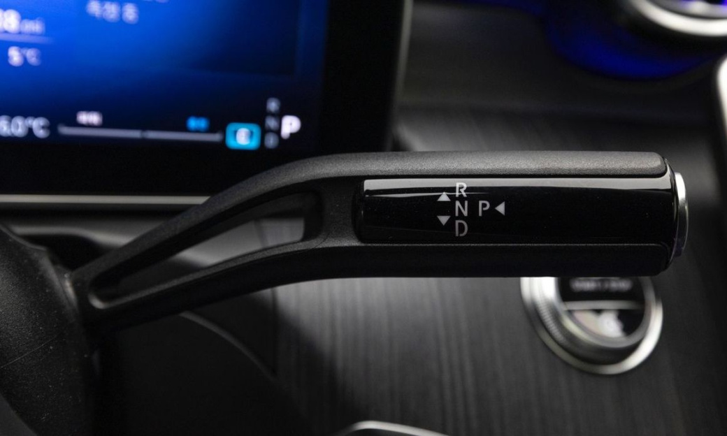 Mercedes-Benz C-Class C300 4MATIC Avantgarde, 2023