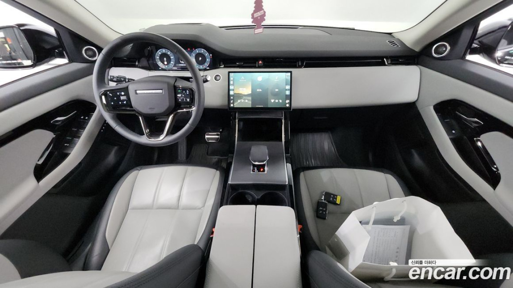 Land Rover Range Rover Evoque P250 Dynamic SE, 2024