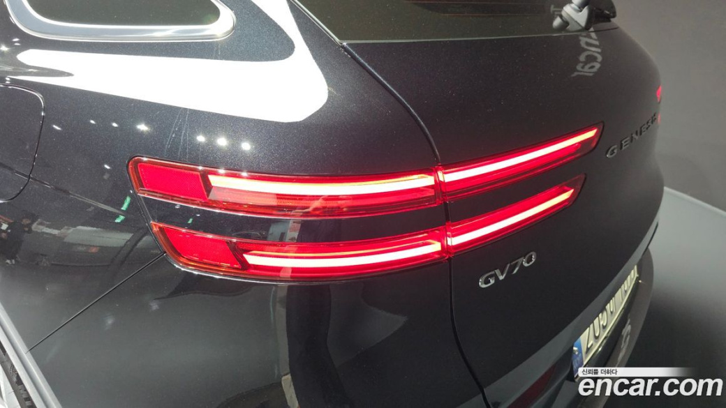 Genesis GV70 2.5T Gasoline AWD, 2025