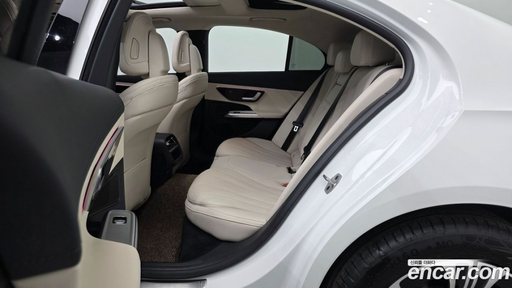 Mercedes-Benz E-Class E200 Avantgarde, 2026