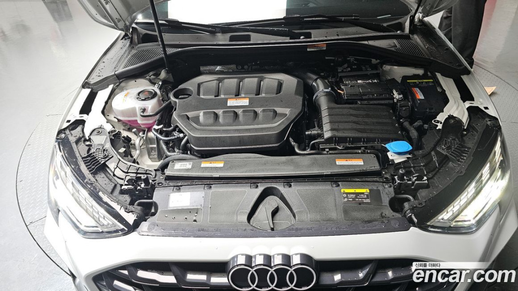 Audi A3 40 TFSI Premium, 2025