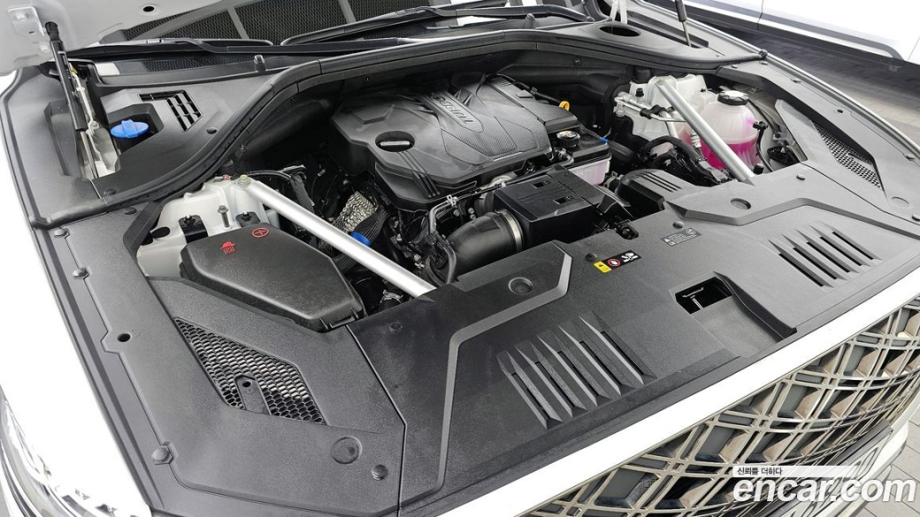 Genesis GV70 2.5T Gasoline 2WD, 2025