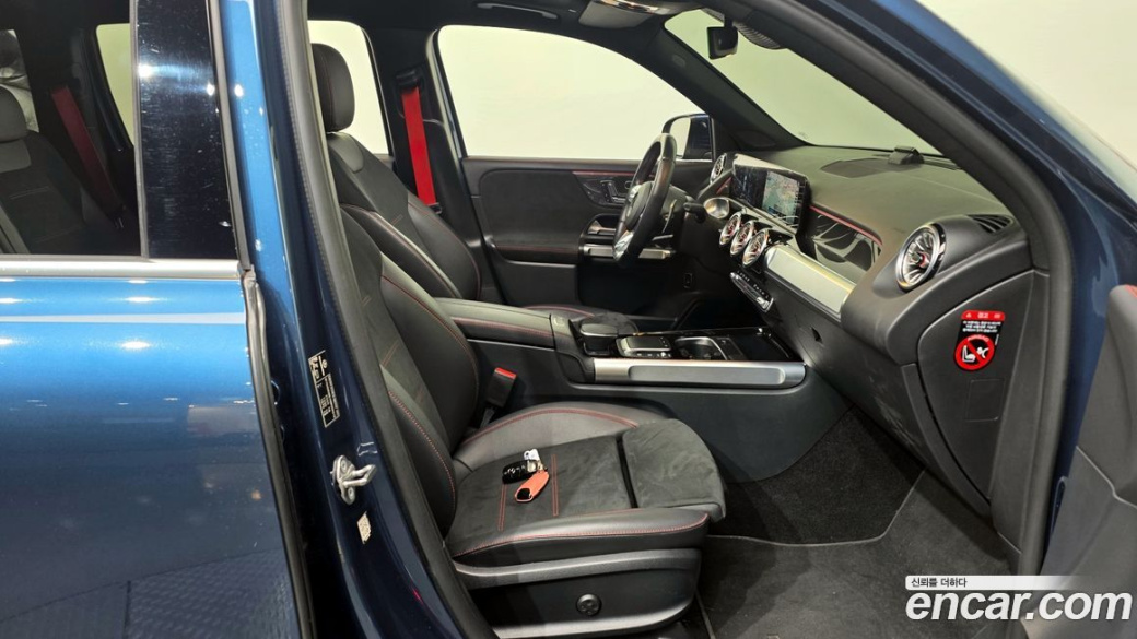 Mercedes-Benz GLB-Class AMG GLB35 4MATIC, 2022