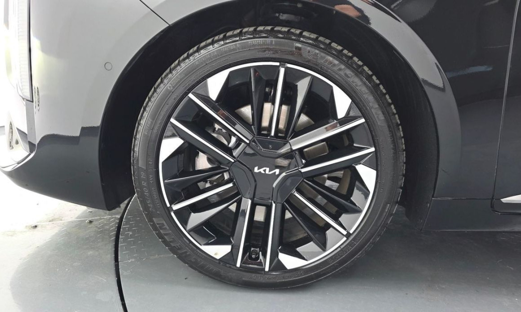 Kia K8 2.5 Gasoline 2WD, 2025