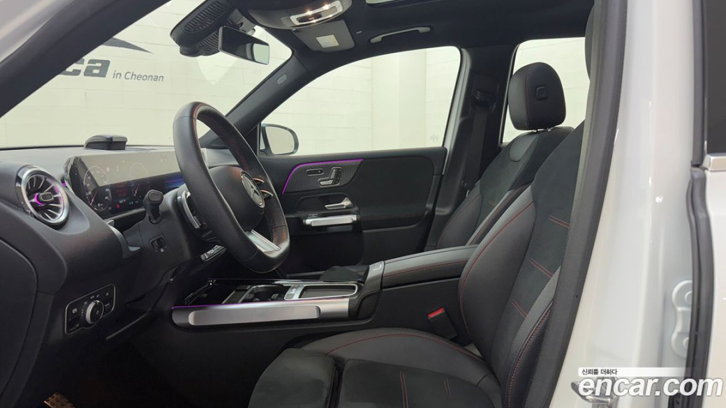 Mercedes-Benz GLB-Class GLB250 4MATIC, 2025