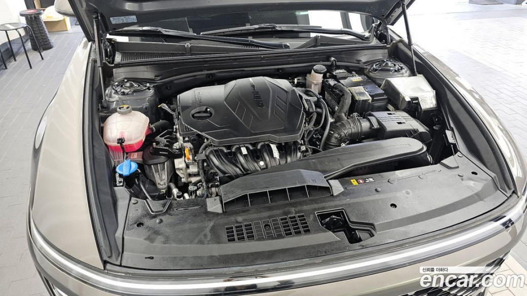 Hyundai Grandeur 2,5 Gasoline 2WD, 2023