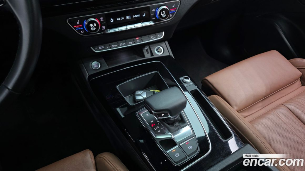 Audi Q5 45 TFSI Quattro Premium, 2022