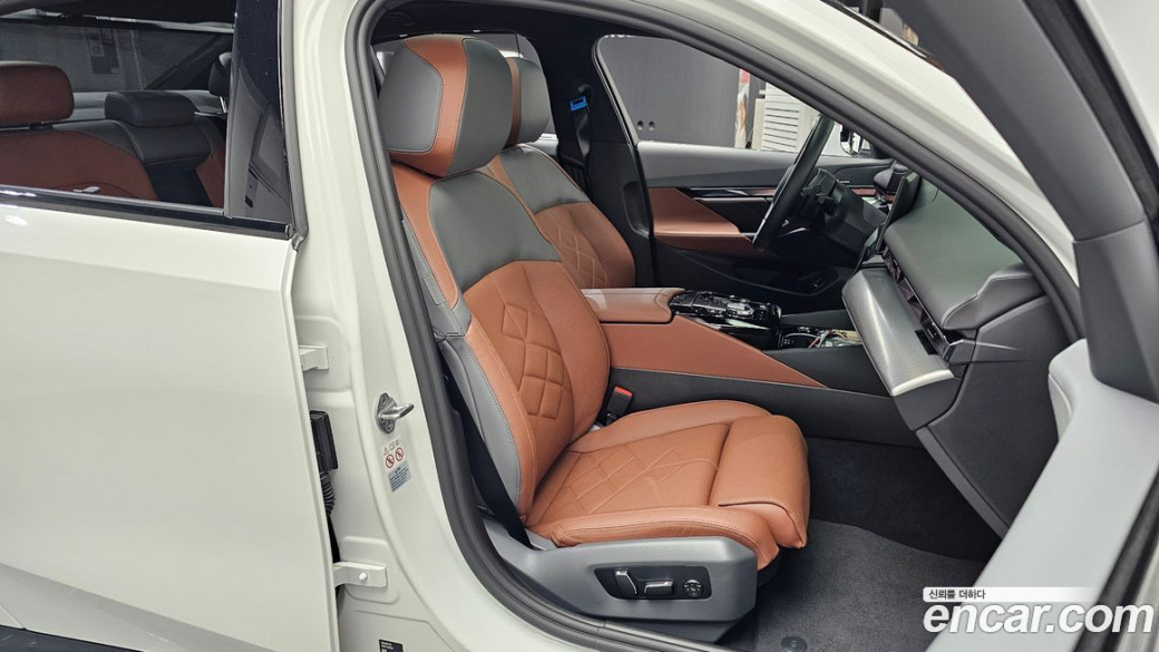 BMW 5-Series 530i xDrive M Sport, 2024