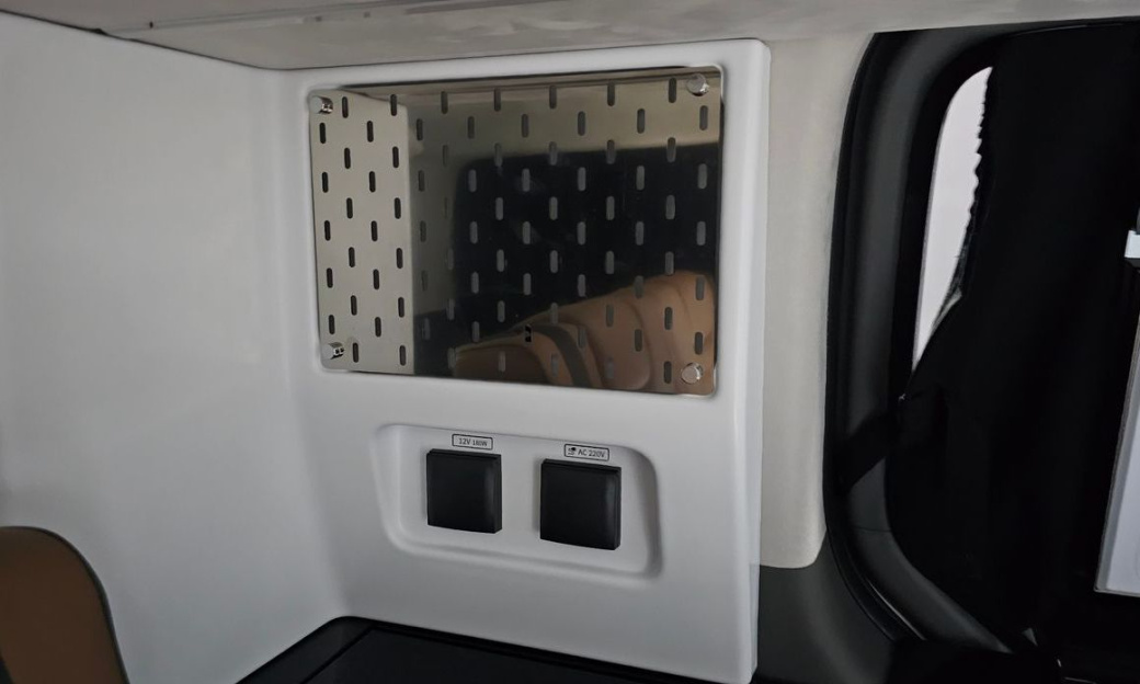 Hyundai Staria 2WD Camping Car, 2024