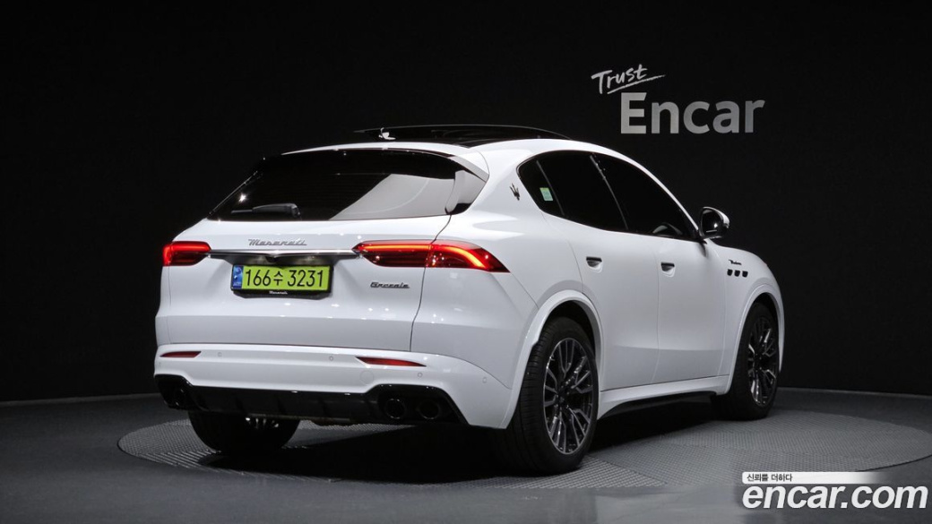 Maserati Grecale 2.0 AWD Modena, 2023