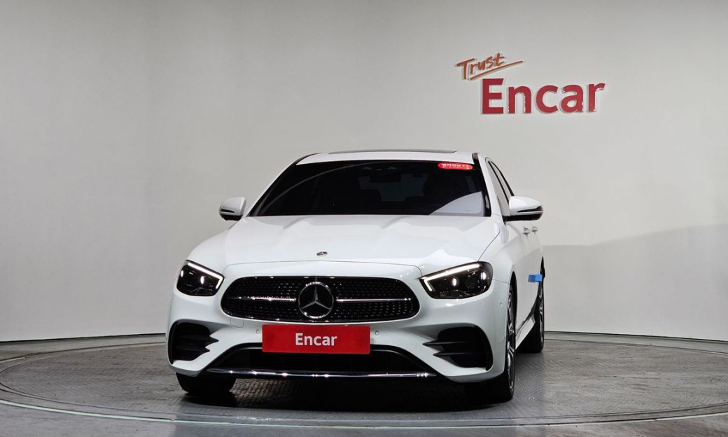 Mercedes-Benz E-Class E220d 4MATIC AMG Line, 2022