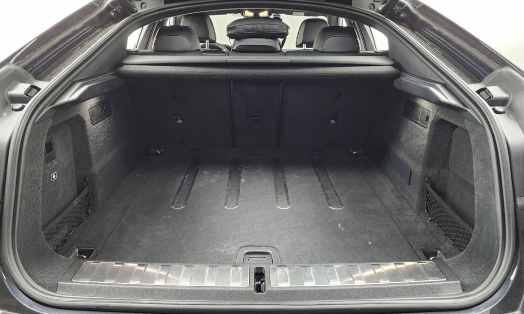 BMW X6 xDrive40i M Sport, 2023