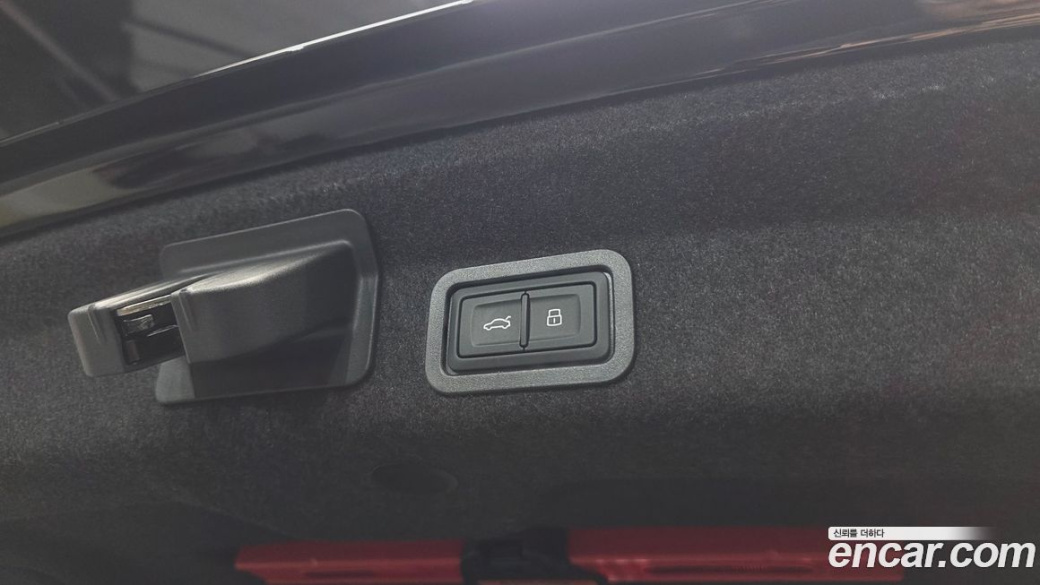 Audi A6 45 TFSI Quattro Premium, 2023