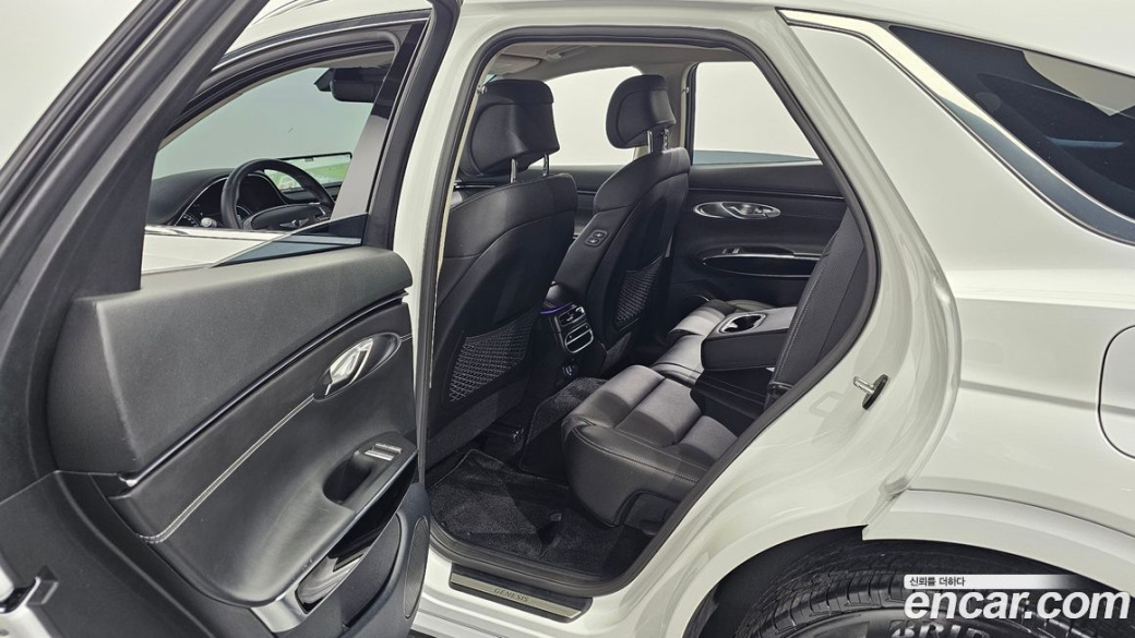 Genesis GV70 2.5T Gasoline 2WD, 2024