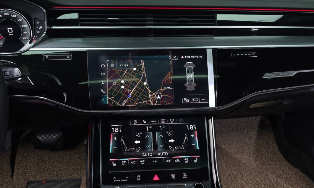 Audi A8 55 TFSI Quattro LWB, 2021