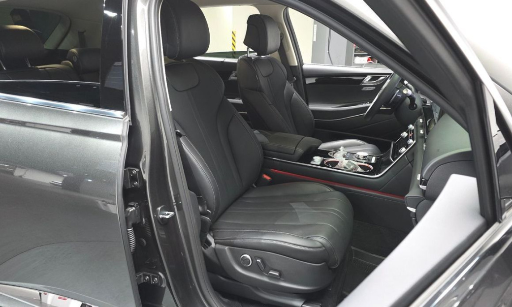 Genesis GV80 2.5T Gasoline AWD, 2025