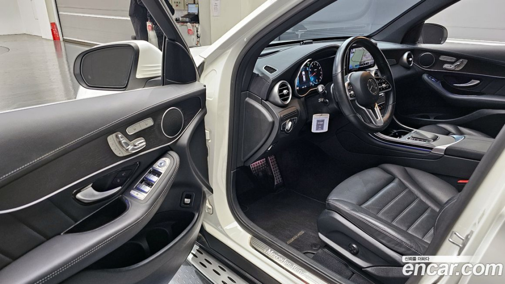 Mercedes-Benz GLC-Class GLC300 4MATIC, 2022