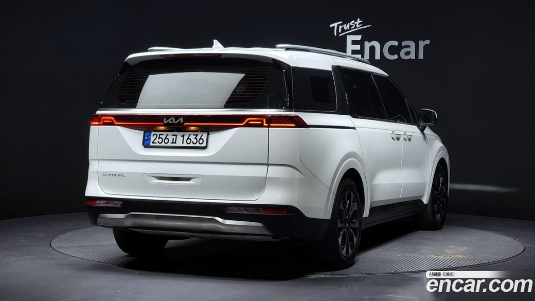 Kia Carnival 9-Seater Noblesse, 2022
