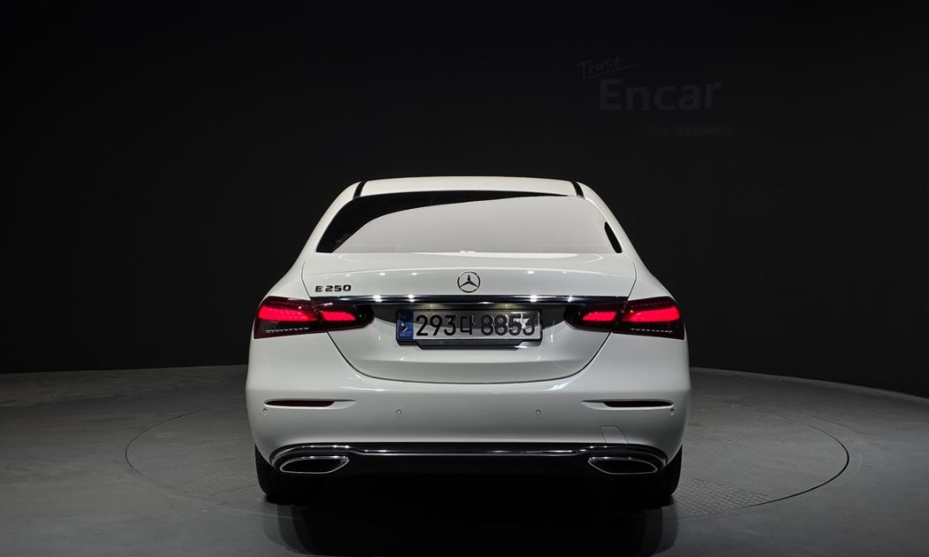 Mercedes-Benz E-Class E250 Exclusive, 2022