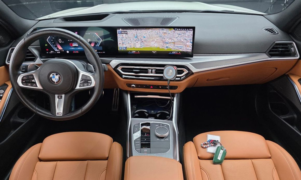 BMW 3-Series 320i M Sport, 2023
