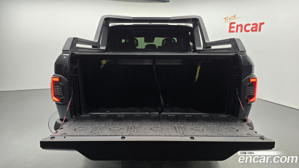 Kia Tasman 2.5T Gasoline 4WD, 2026