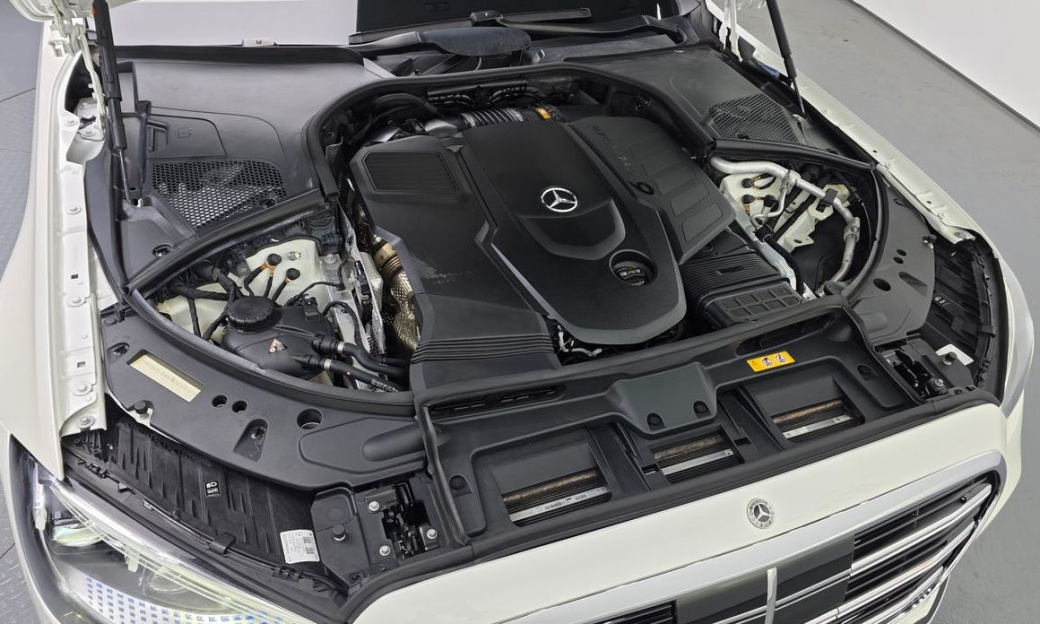 Mercedes-Benz S-Class S400 d 4MATIC, 2022