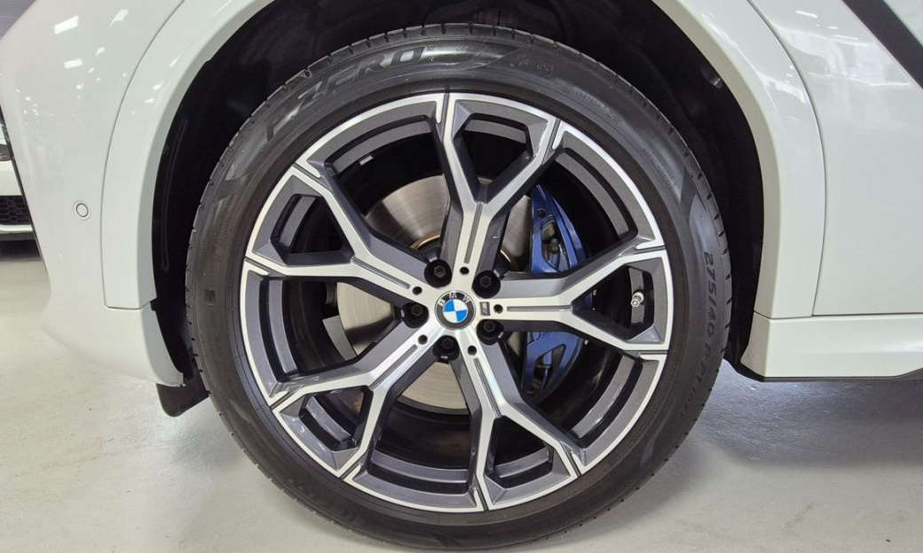 BMW X6 xDrive40i M Sport, 2022