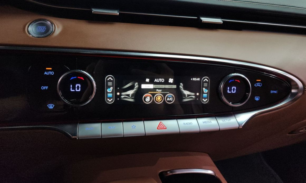 Genesis GV70 2.5T Gasoline 2WD, 2022
