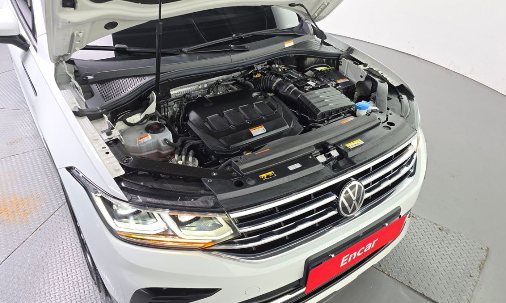 Volkswagen Tiguan 2.0 TDI Prestige, 2023