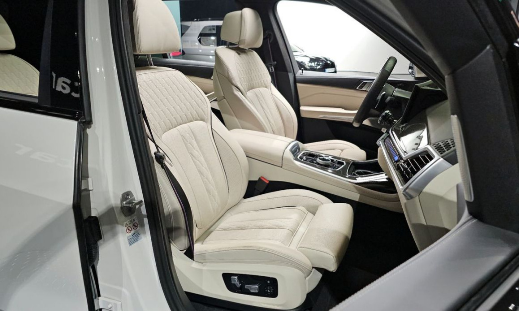 BMW X7 M60i xDrive M sport 6STR, 2024