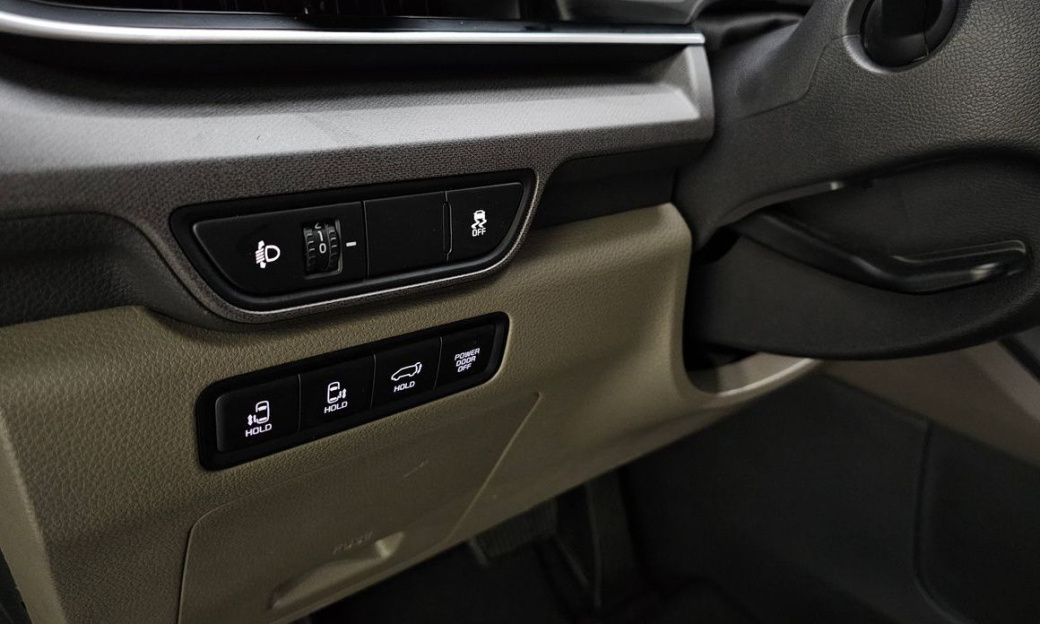 Kia Carnival 9-Seater Noblesse, 2025