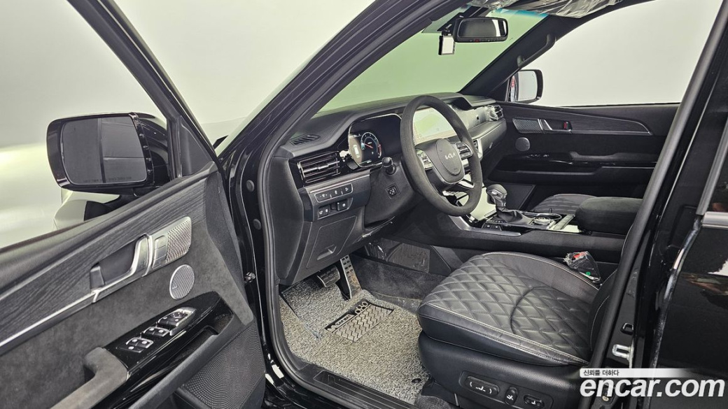 Kia Mohave Diesel 3.0 4WD 7-Seater, 2022