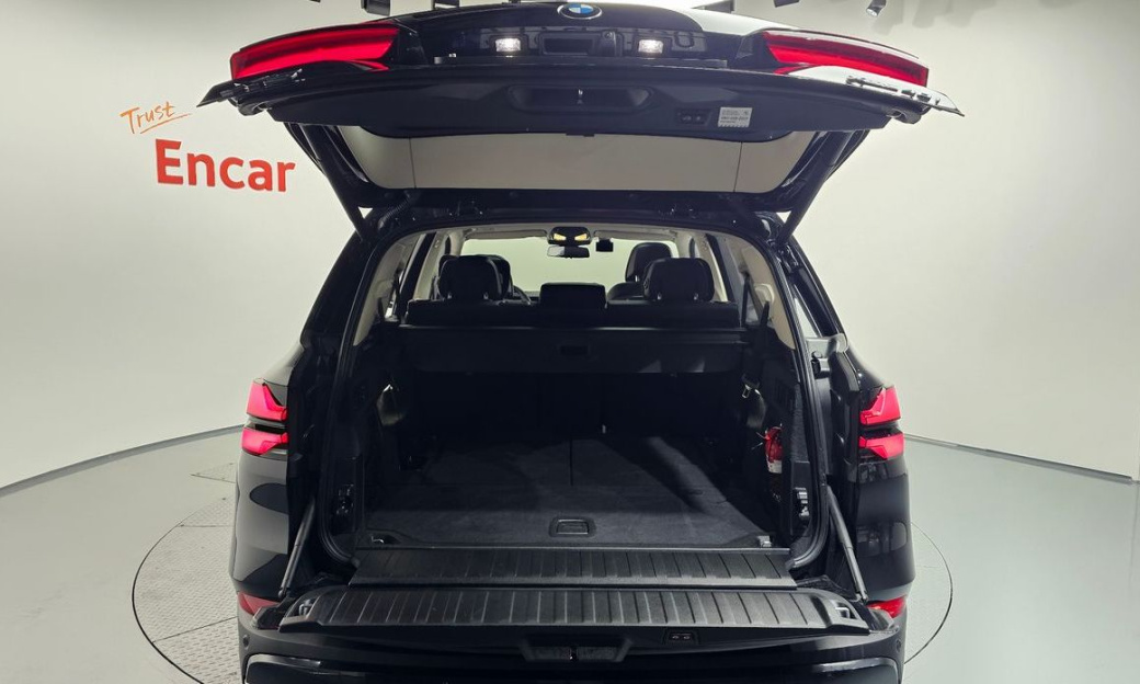 BMW X5 xDrive 40i xLine, 2024