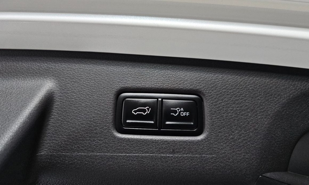 Kia Carnival 7-Seater Noblesse, 2024