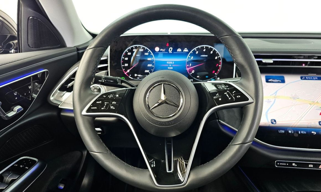 Mercedes-Benz E-Class E200 Avantgarde, 2025