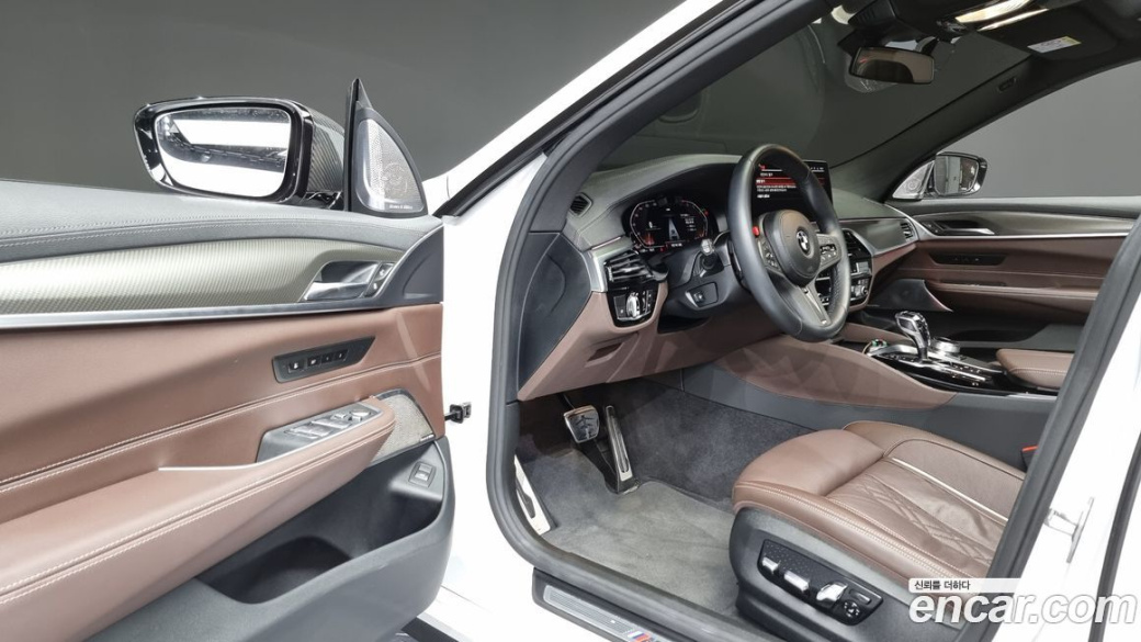 BMW Gran Turismo 640i xDrive M Sport, 2022
