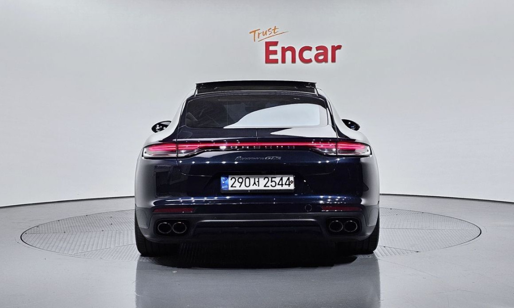 Porsche Panamera 4.0 GTS, 2022