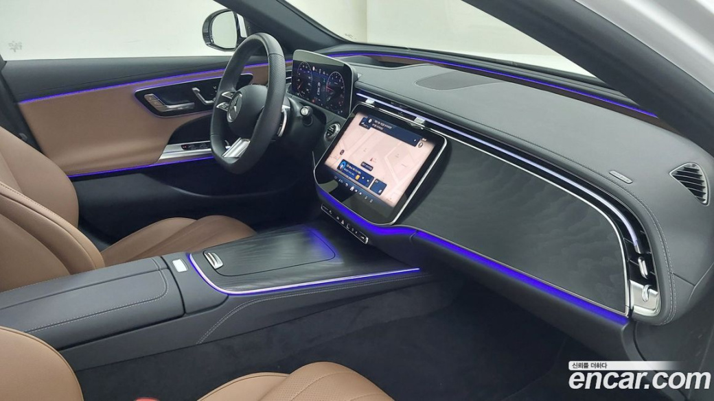 Mercedes-Benz E-Class E200 AMG Line, 2026