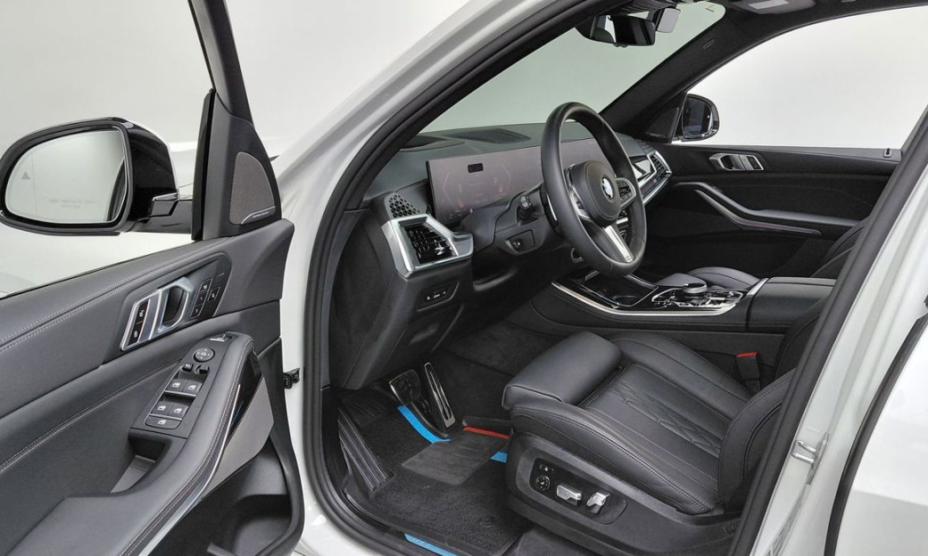 BMW X5 xDrive 30d M Sport, 2025