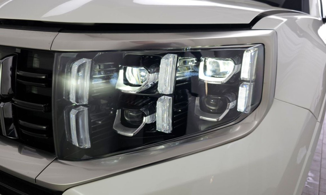 Kia Mohave Diesel 3.0 4WD 6-Seater, 2023