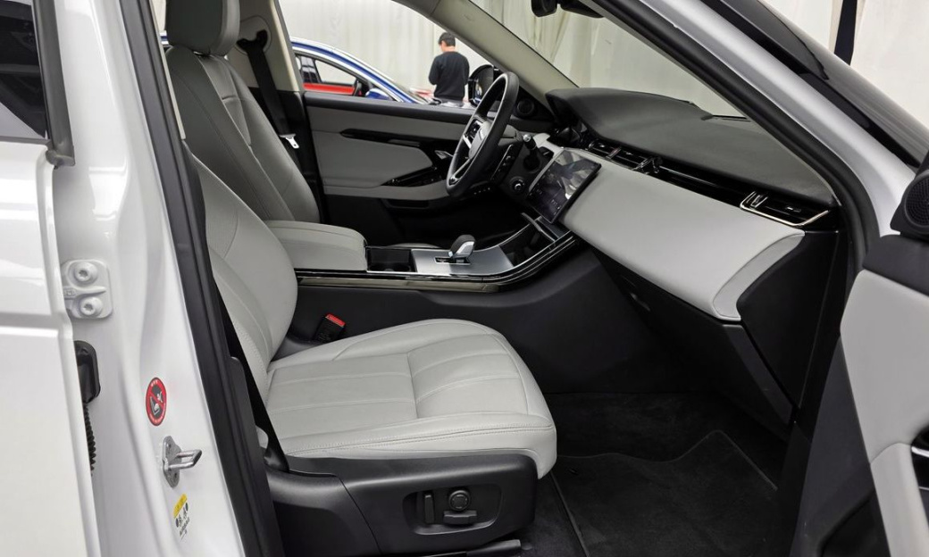 Land Rover Range Rover Evoque P250 S, 2024