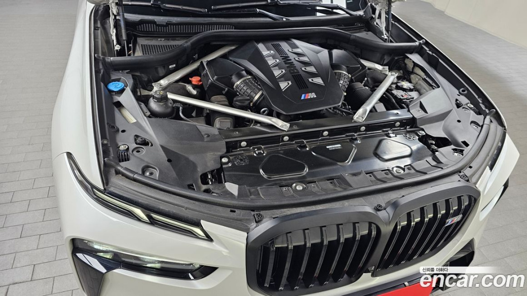 BMW X7 M60i xDrive M sport 6STR, 2024