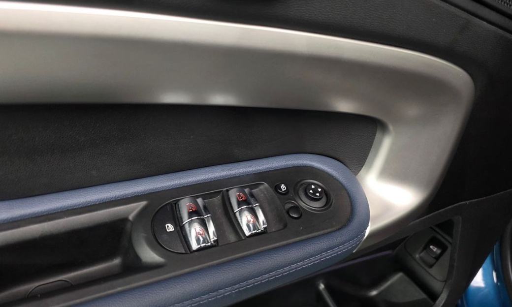 Mini Countryman ALL4 Classic Launch Pack, 2023
