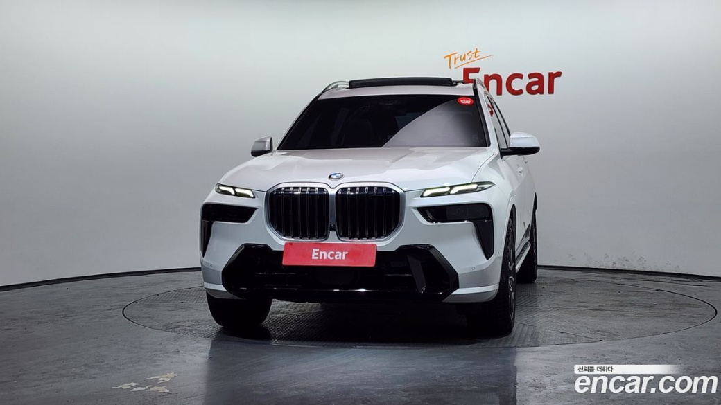 BMW X7 xDrive 40i M Sport 6STR, 2024
