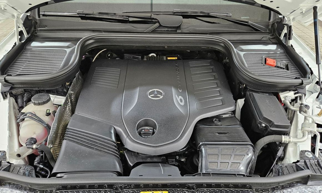Mercedes-Benz GLE-Class GLE450 4MATIC, 2025