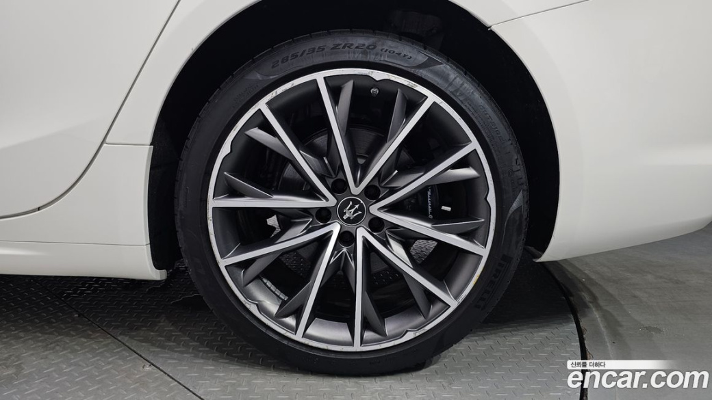 Maserati Ghibli 2.0 GT, 2023