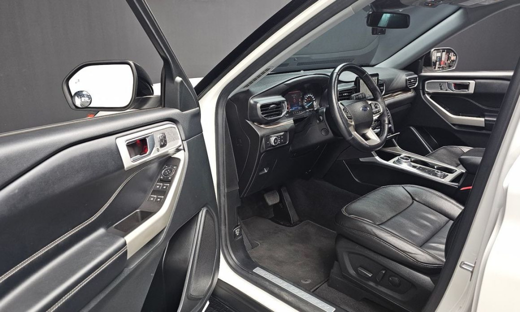 Ford Explorer 2.3 LimIted 4WD, 2022